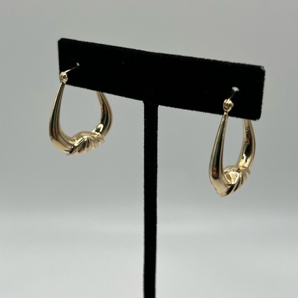 14k Solid Gold Hoop Earrings - Picture 7 of 16